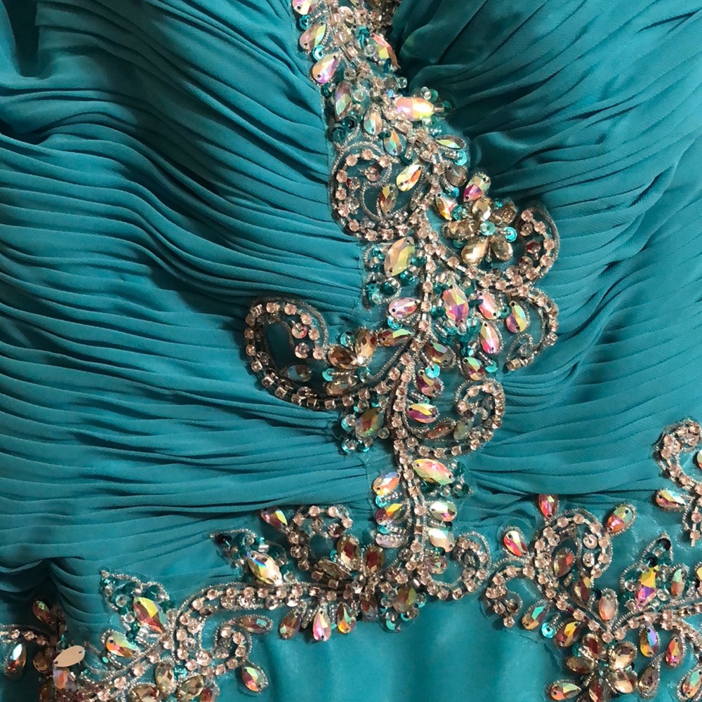 Prom Dress! - Picture 5 of 7